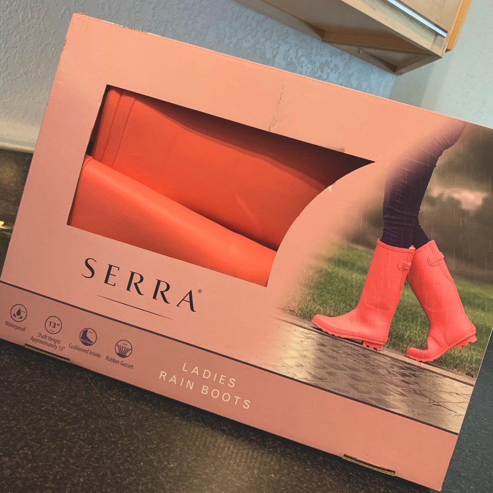 💖 NIB Serra Ladies Rain Boots 💖